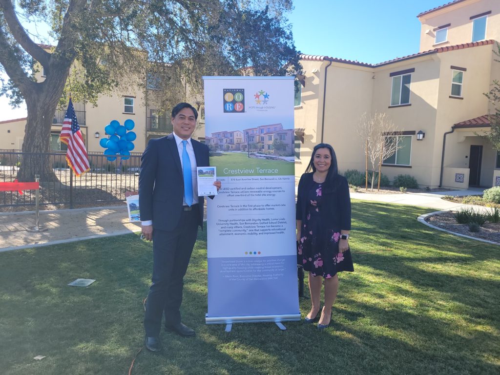 Jason Pu, HUD Region IX Regional Administrator, and Maria Razo, HACSB Executive Director at the Crestview Terrace Opening Celebration (January 20, 2022)